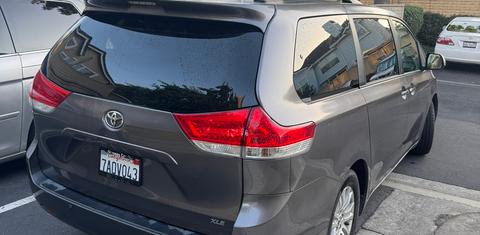 Toyota Sienna 2013