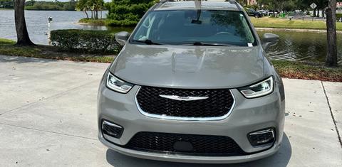 Chrysler Pacifica 2022