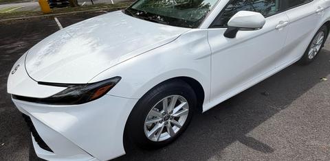 Toyota Camry Hybrid 2025