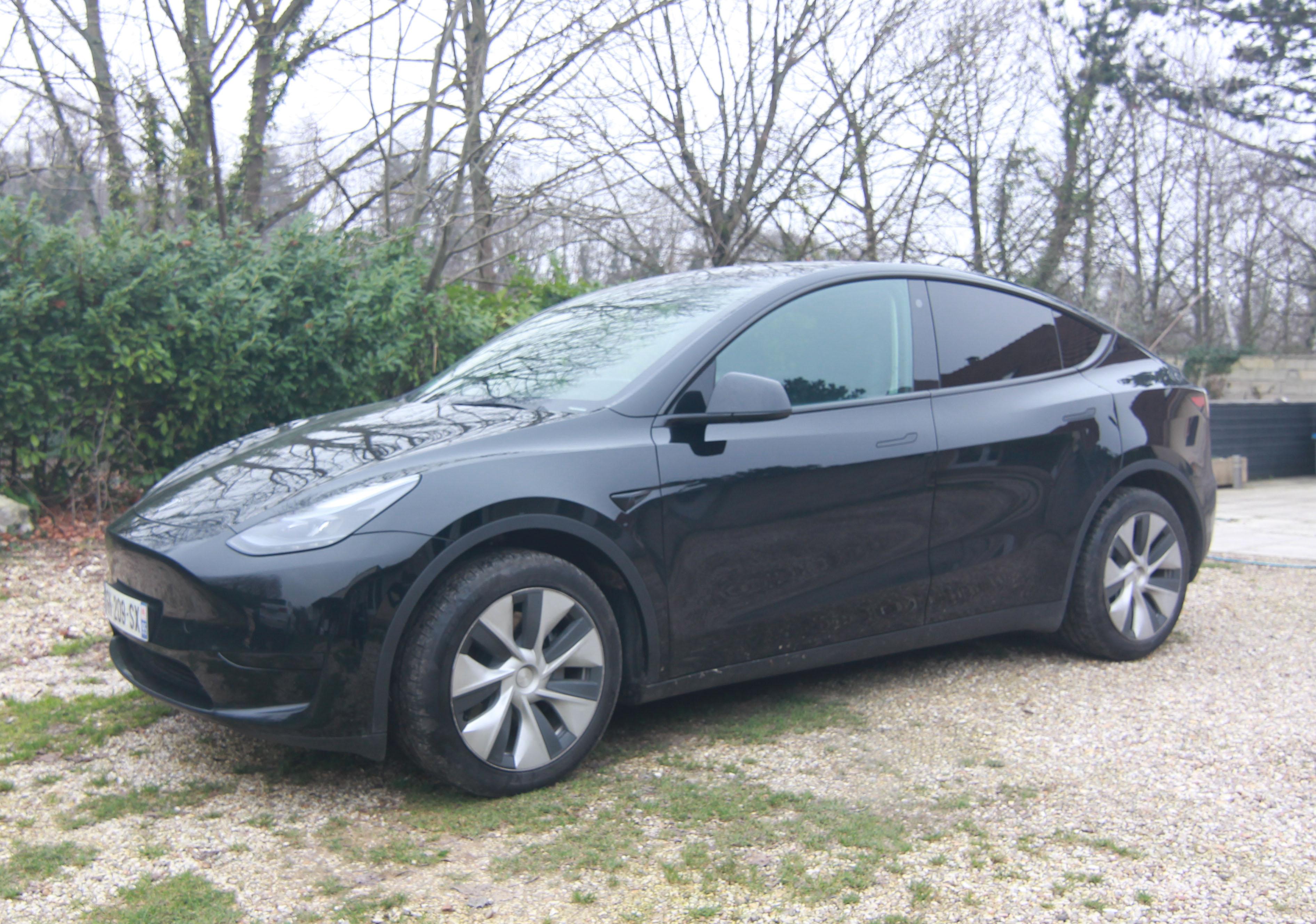 Tesla MODEL Y 2023 à Montigny-lès-Cormeilles