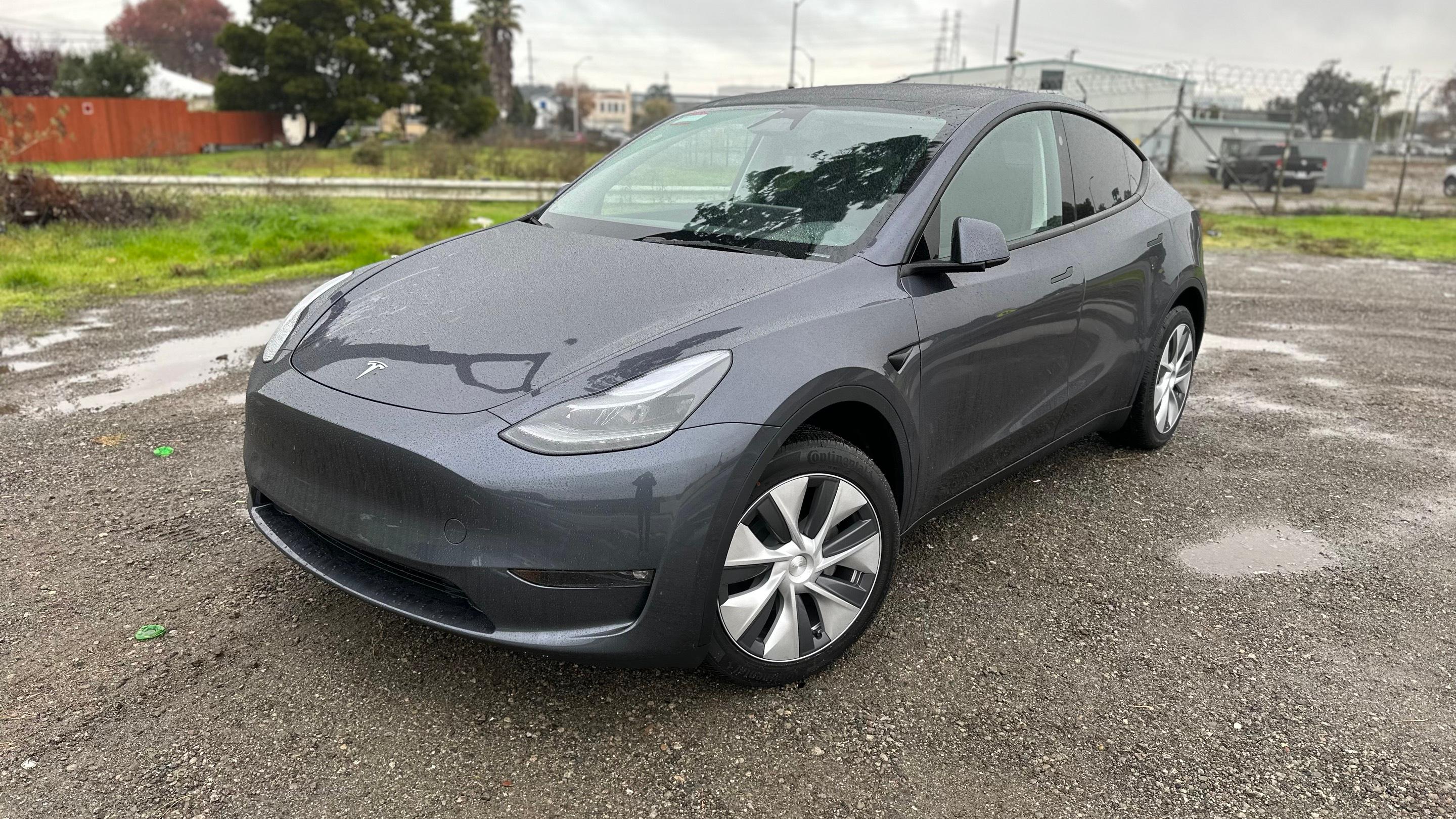 Tesla Model Y 2023 in San Bruno, CA