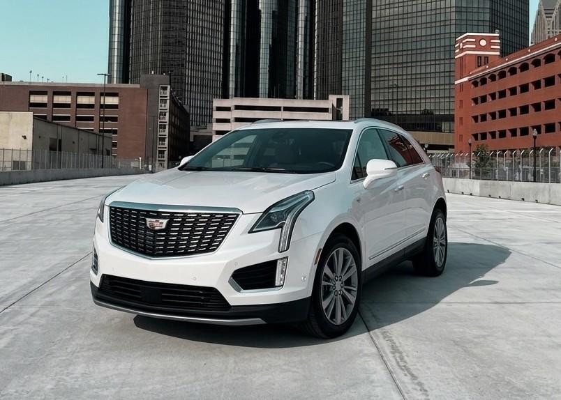 Cadillac XT5 2024 in Sterling Heights, MI