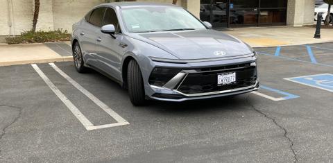 Hyundai Sonata Hybrid 2025