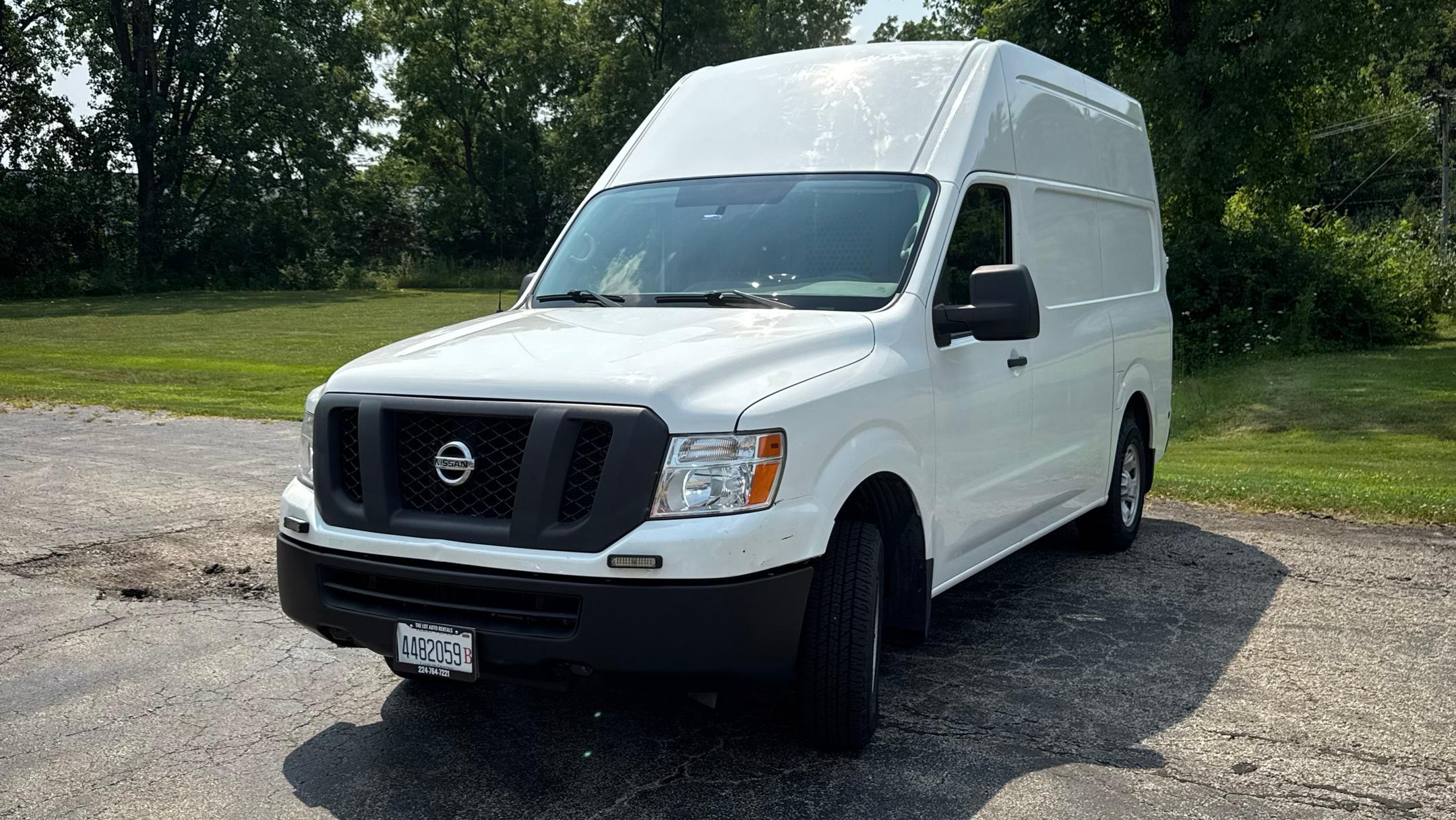 Nissan NV2500HD Cargo 2017 in Elgin, IL