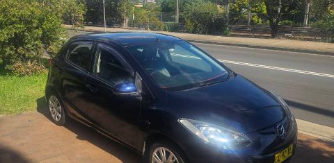 Mazda MAZDA2 2013