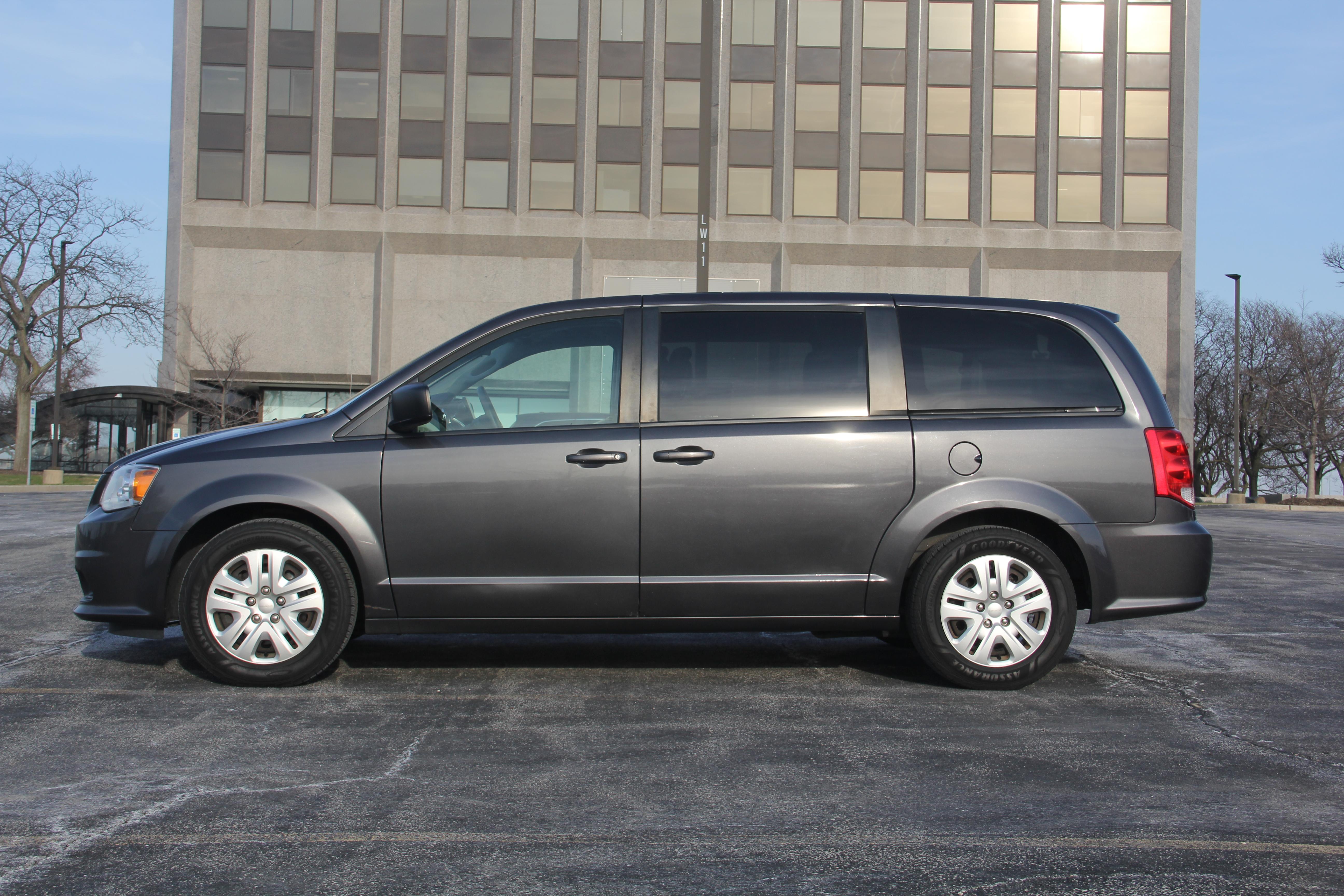 Dodge Grand Caravan 2018 in Schaumburg, IL