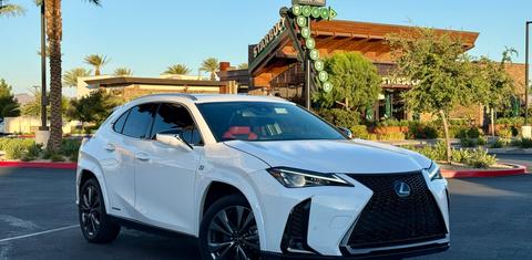 Lexus UX 2022