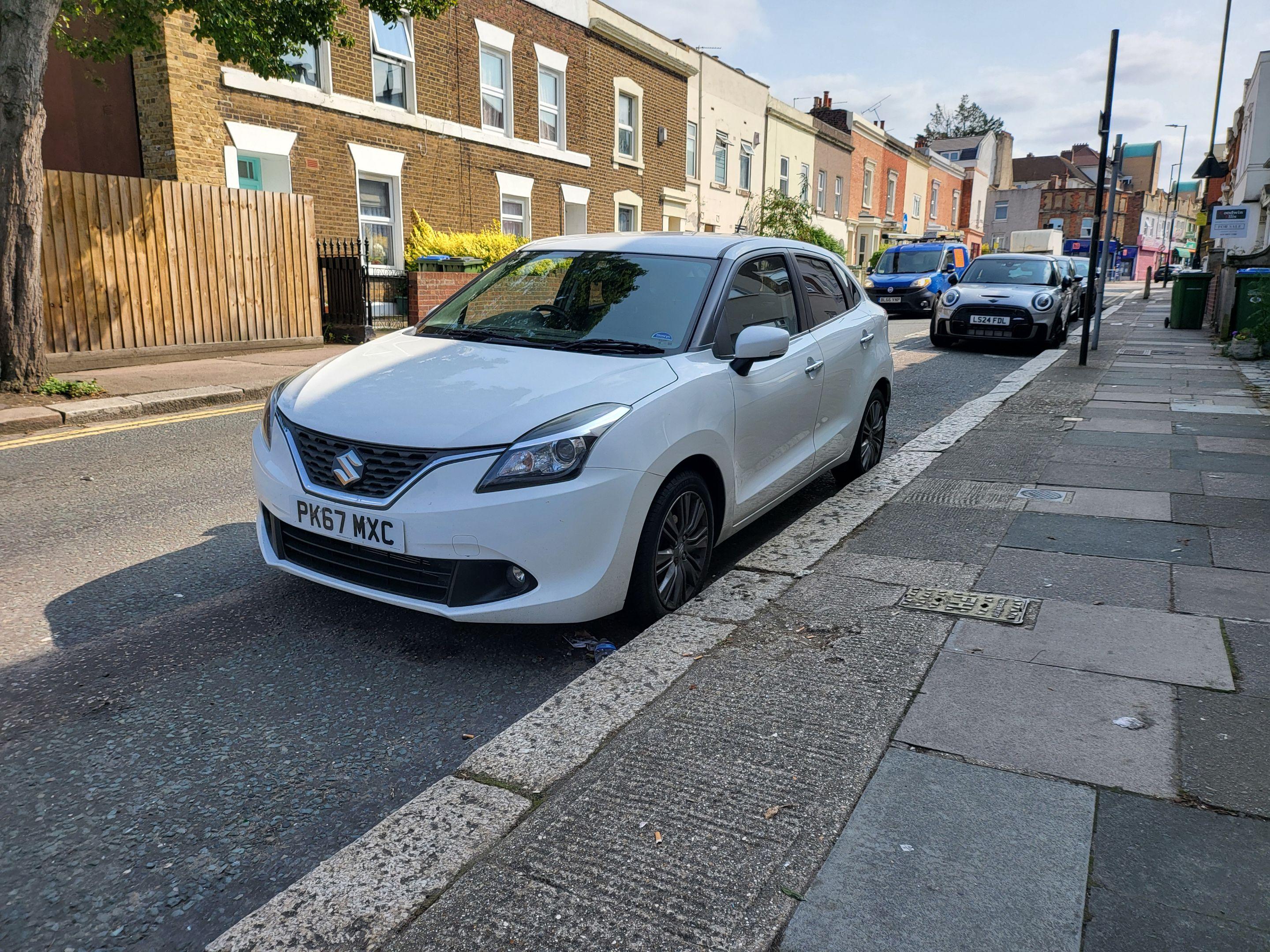 Suzuki Baleno 2017 in London