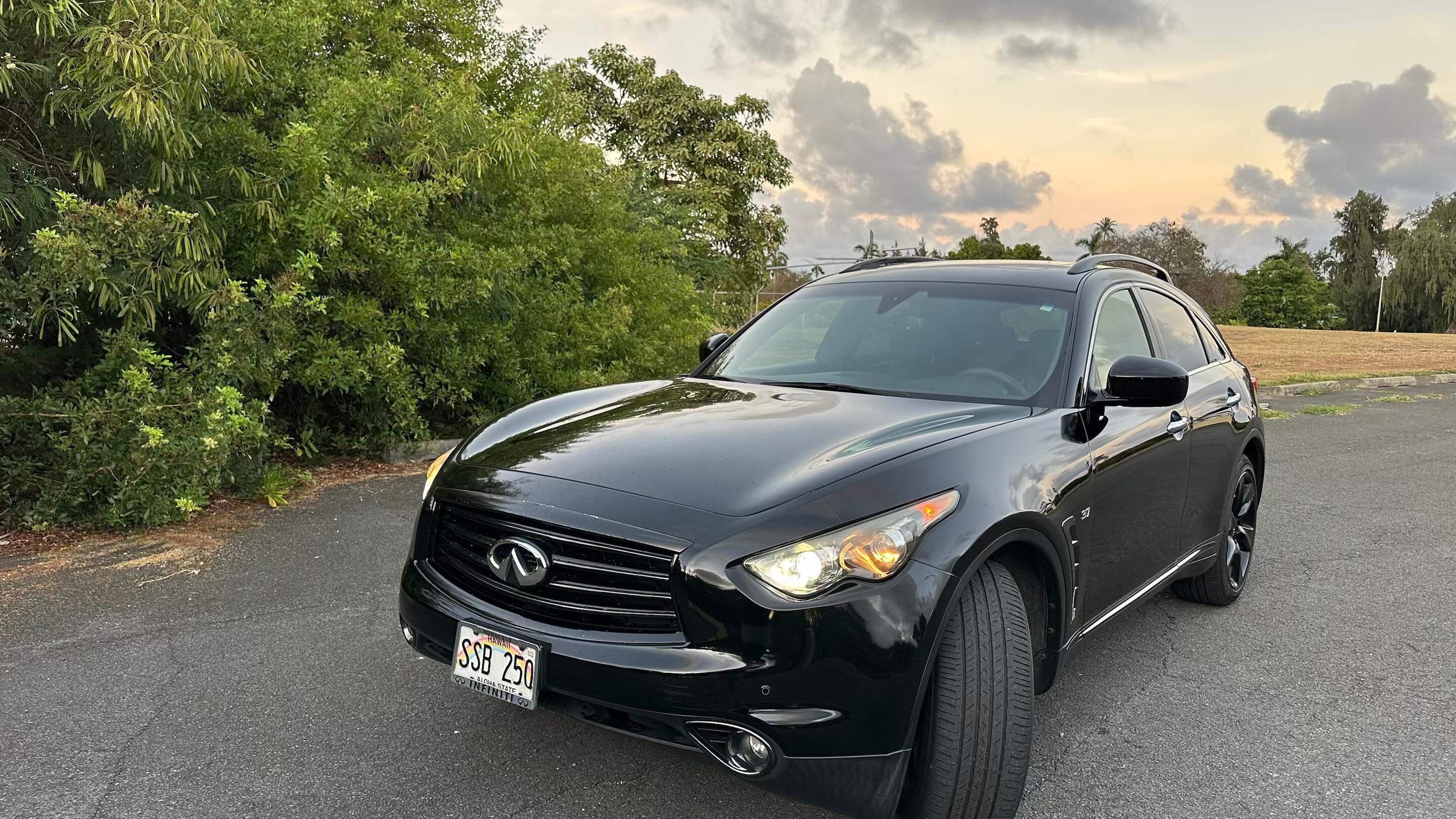 INFINITI QX70 2016 in 
