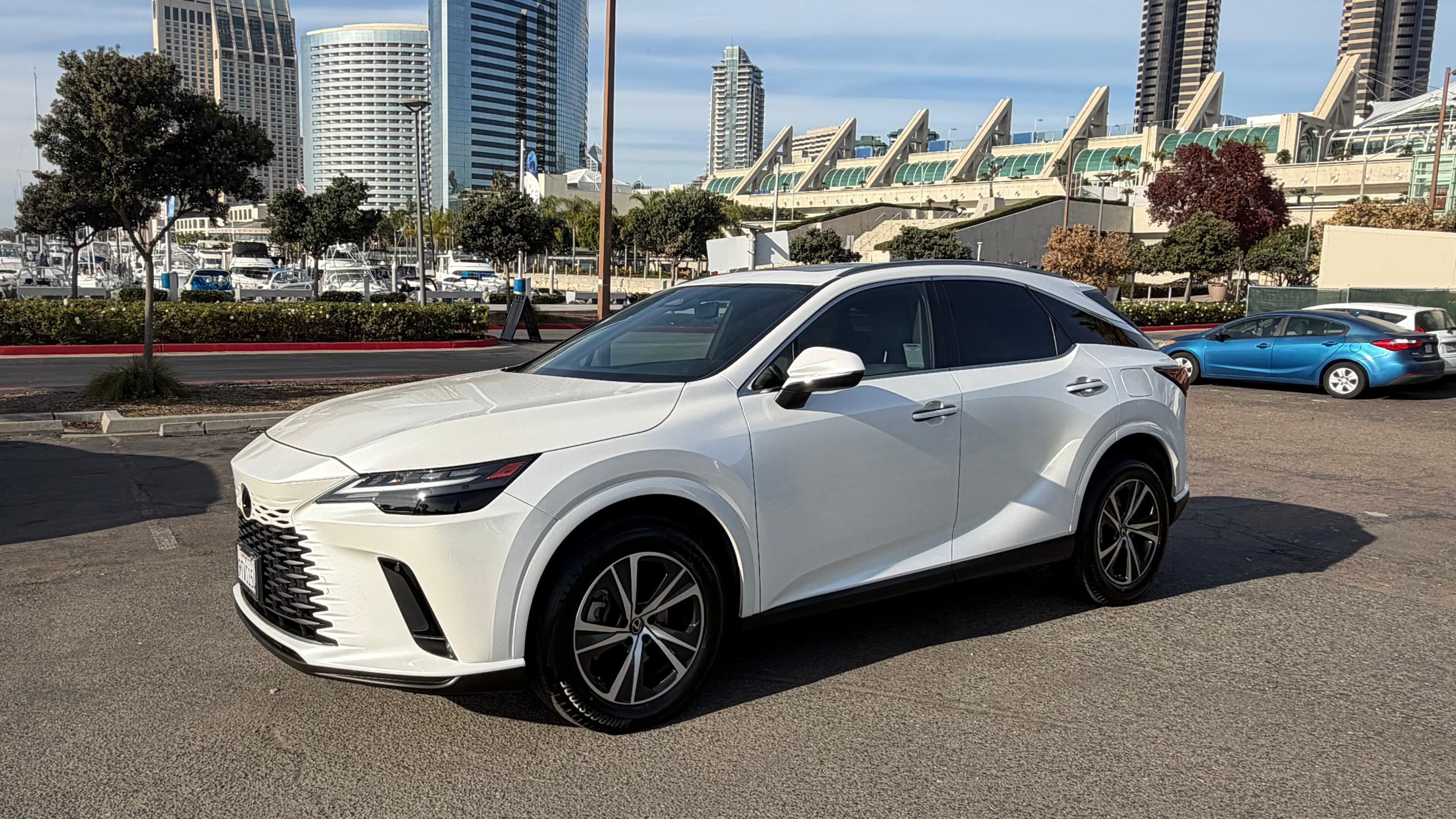 Lexus RX 2023 in San Diego, CA