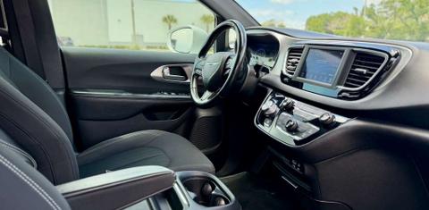 Chrysler Pacifica 2019