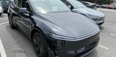 Tesla Model Y 2026