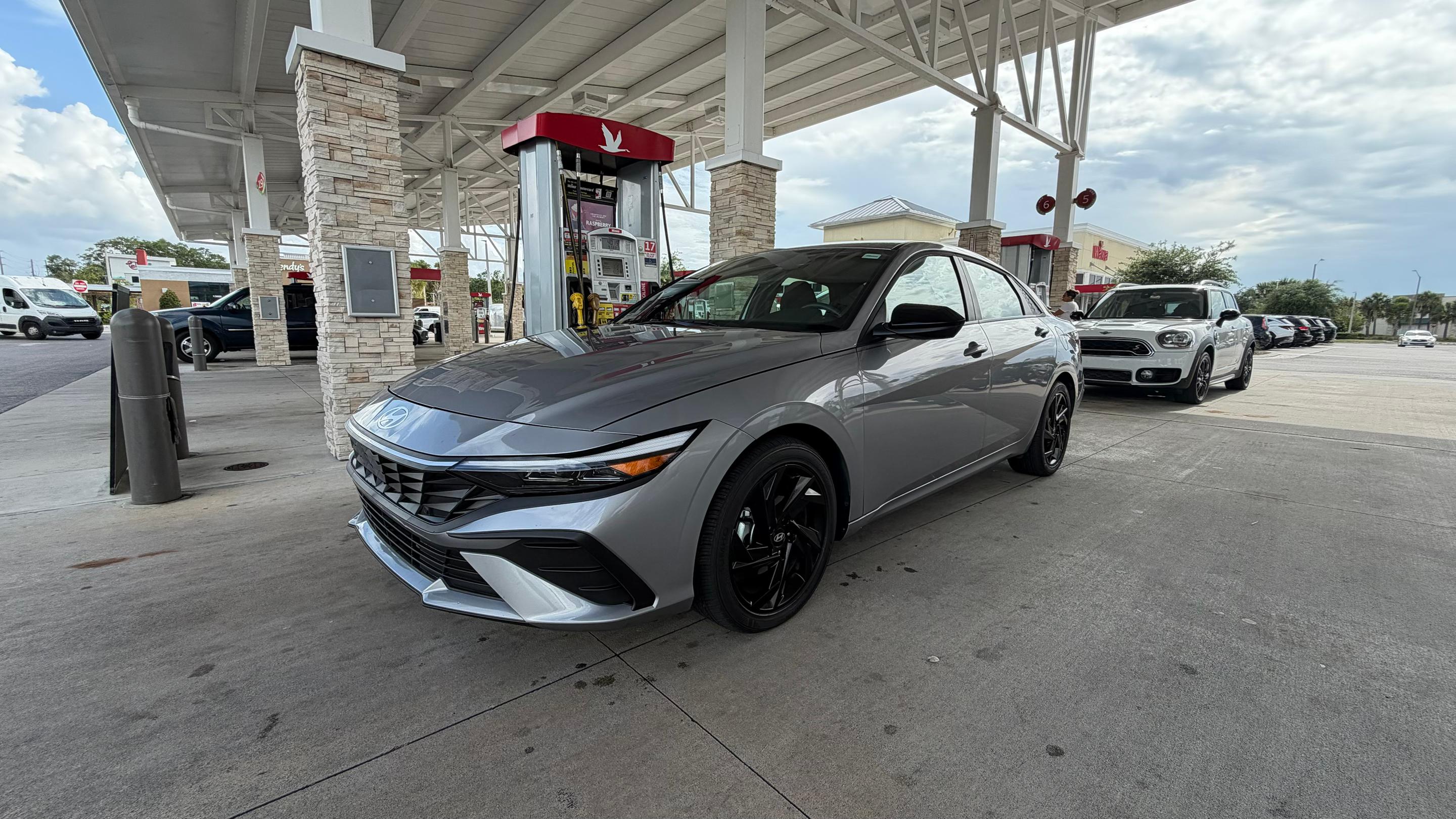 Hyundai Elantra 2026 in Orlando, FL