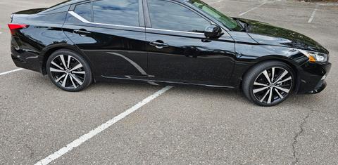 Nissan Altima 2021