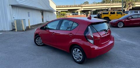 Toyota Prius c 2015
