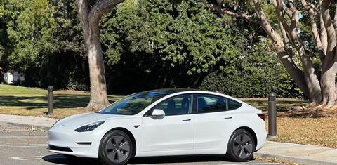 Tesla Model 3 2022