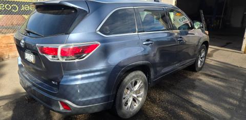 Toyota Highlander 2015