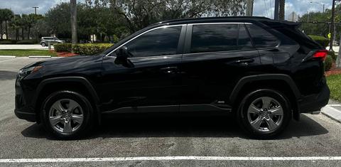 Toyota RAV4 Hybrid 2025