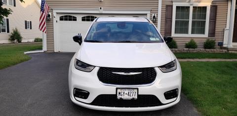 Chrysler Pacifica 2024