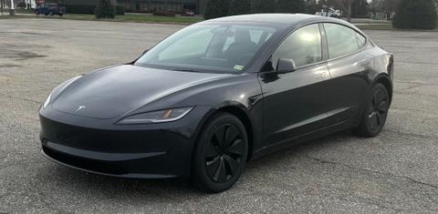 Tesla Model 3 2024