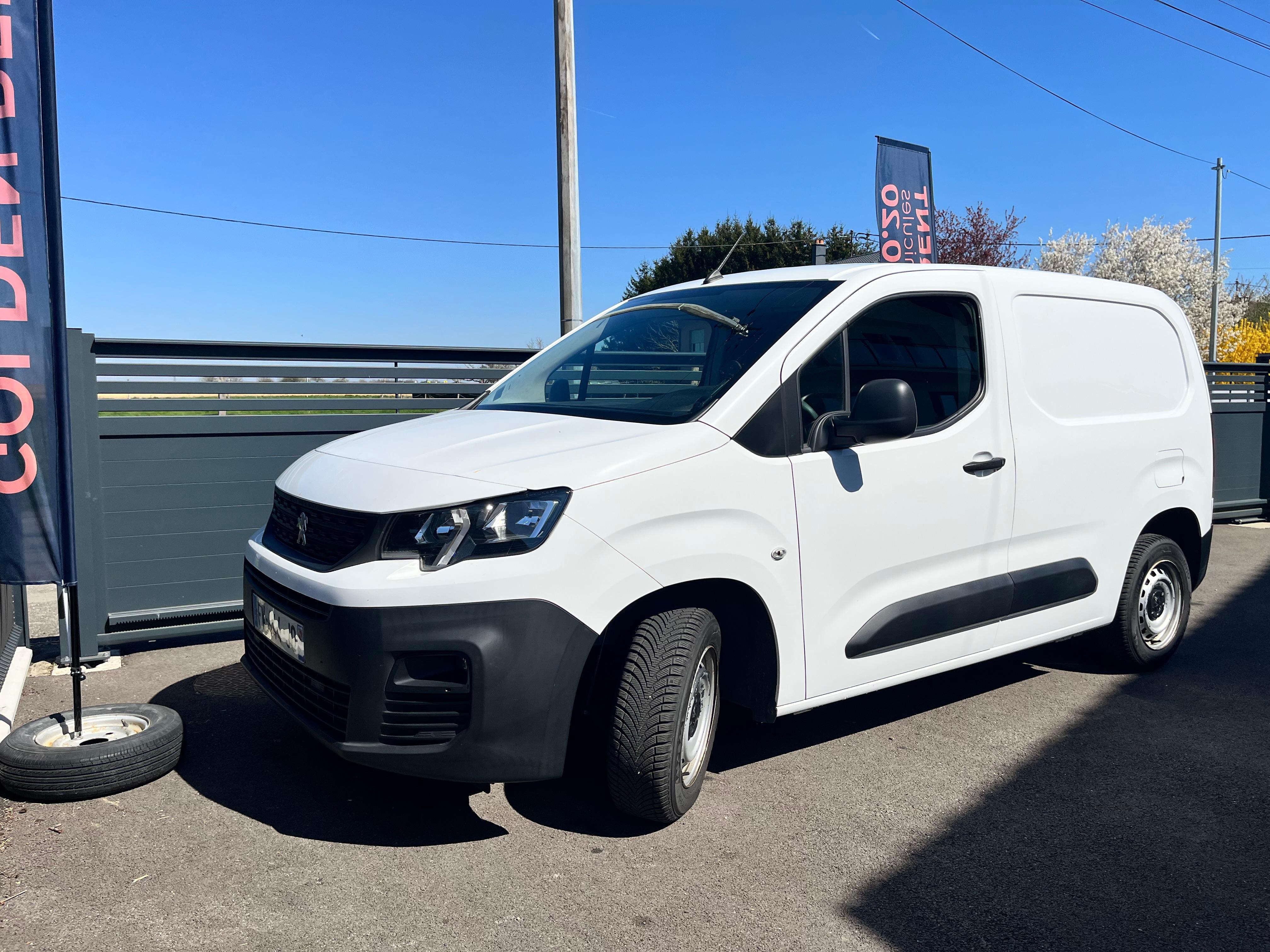 Peugeot PARTNER FGN 2021 à Cernay