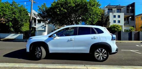 Suzuki S-CROSS 2023
