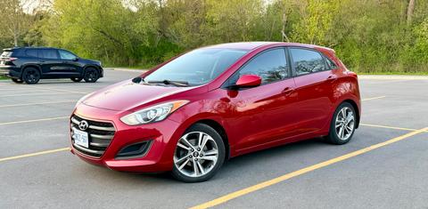 Hyundai Elantra GT 2017