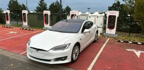 Tesla MODEL S 2018