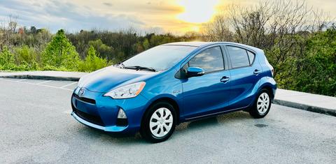 Toyota Prius c 2013