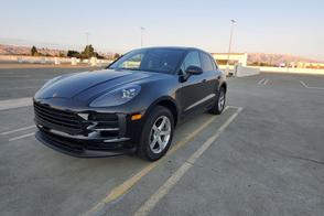 Porsche Macan car