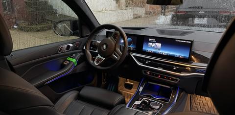BMW X7 2025