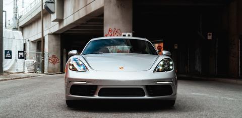 Porsche 718 Cayman 2025