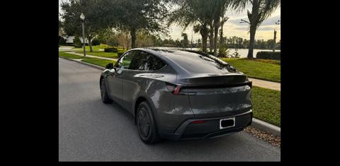 Tesla Model Y 2026
