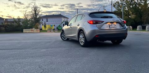 Mazda Mazda3 2015