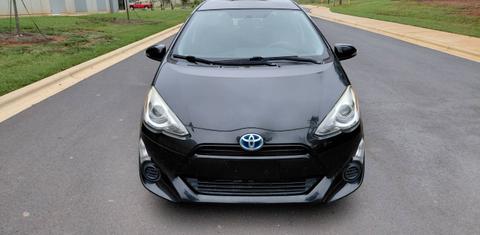 Toyota Prius c 2015