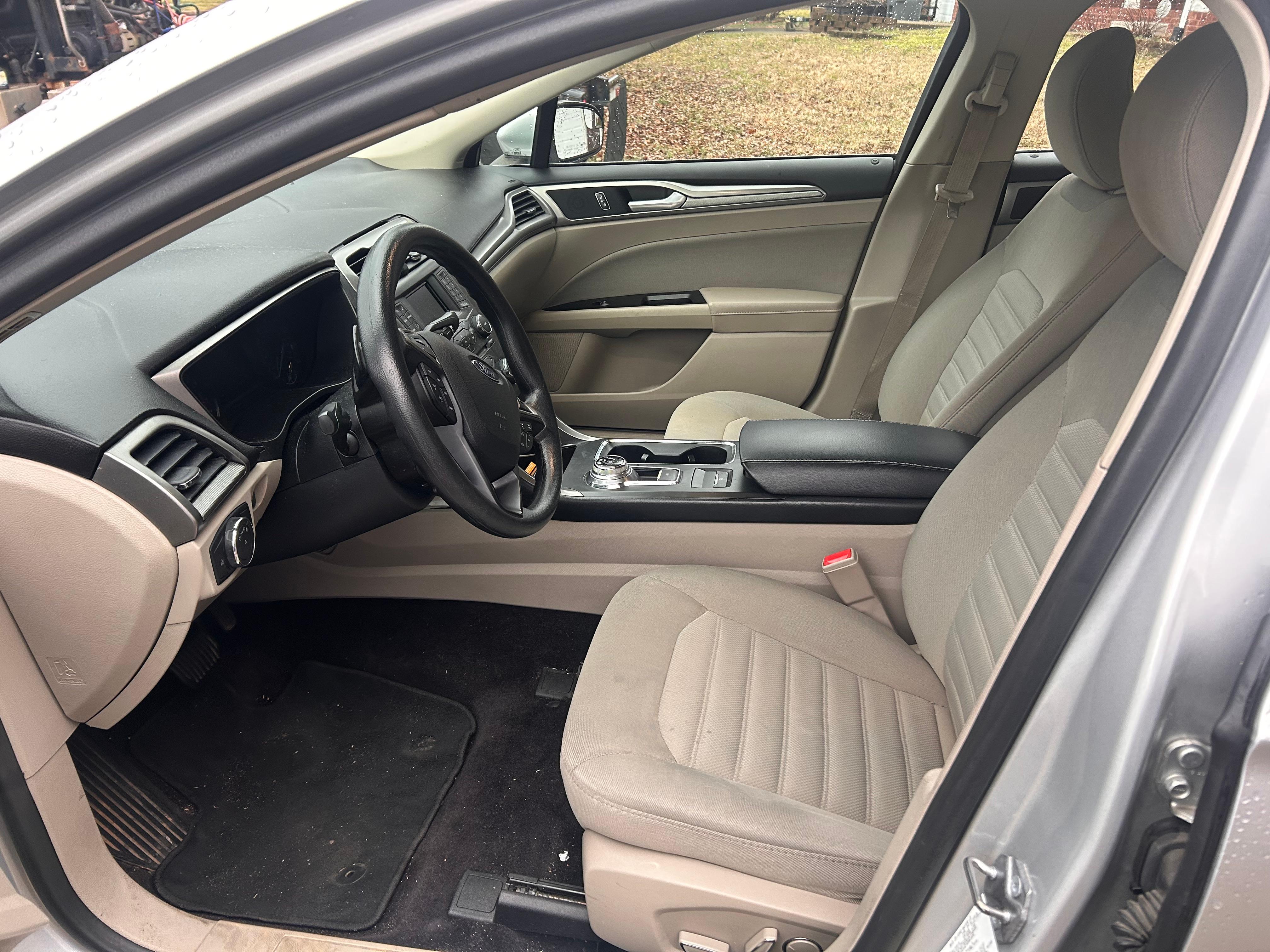 Ford Fusion 2017 in Clarksville, TN