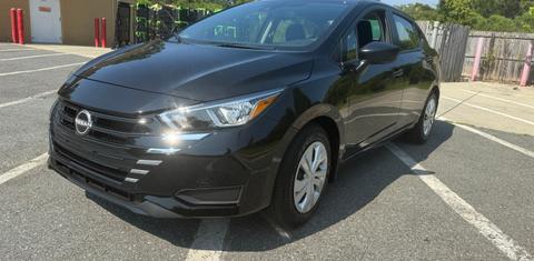Nissan Versa 2024