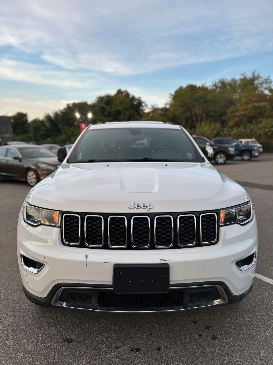 Jeep Grand Cherokee 2018 in Memphis, TN
