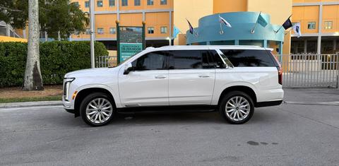 Cadillac Escalade ESV 2025