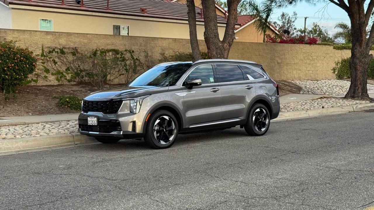 Kia Sorento Hybrid 2026 in Fontana, CA