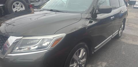 Nissan Pathfinder 2016