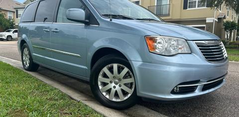 Chrysler Town & Country 2013