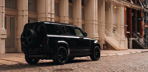Land Rover Defender 2023