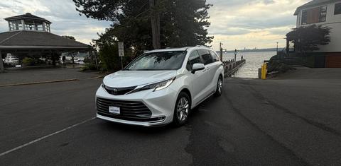 Toyota Sienna 2022