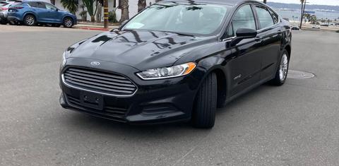 Ford Fusion Hybrid 2014