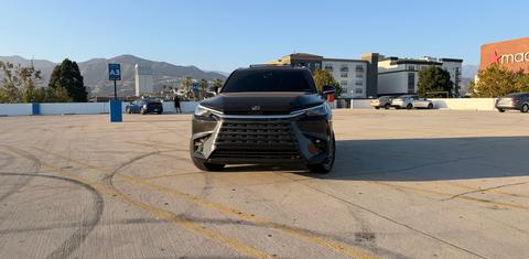 Lexus TX 2025