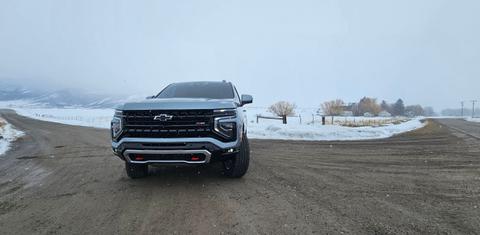 Chevrolet Suburban 2025
