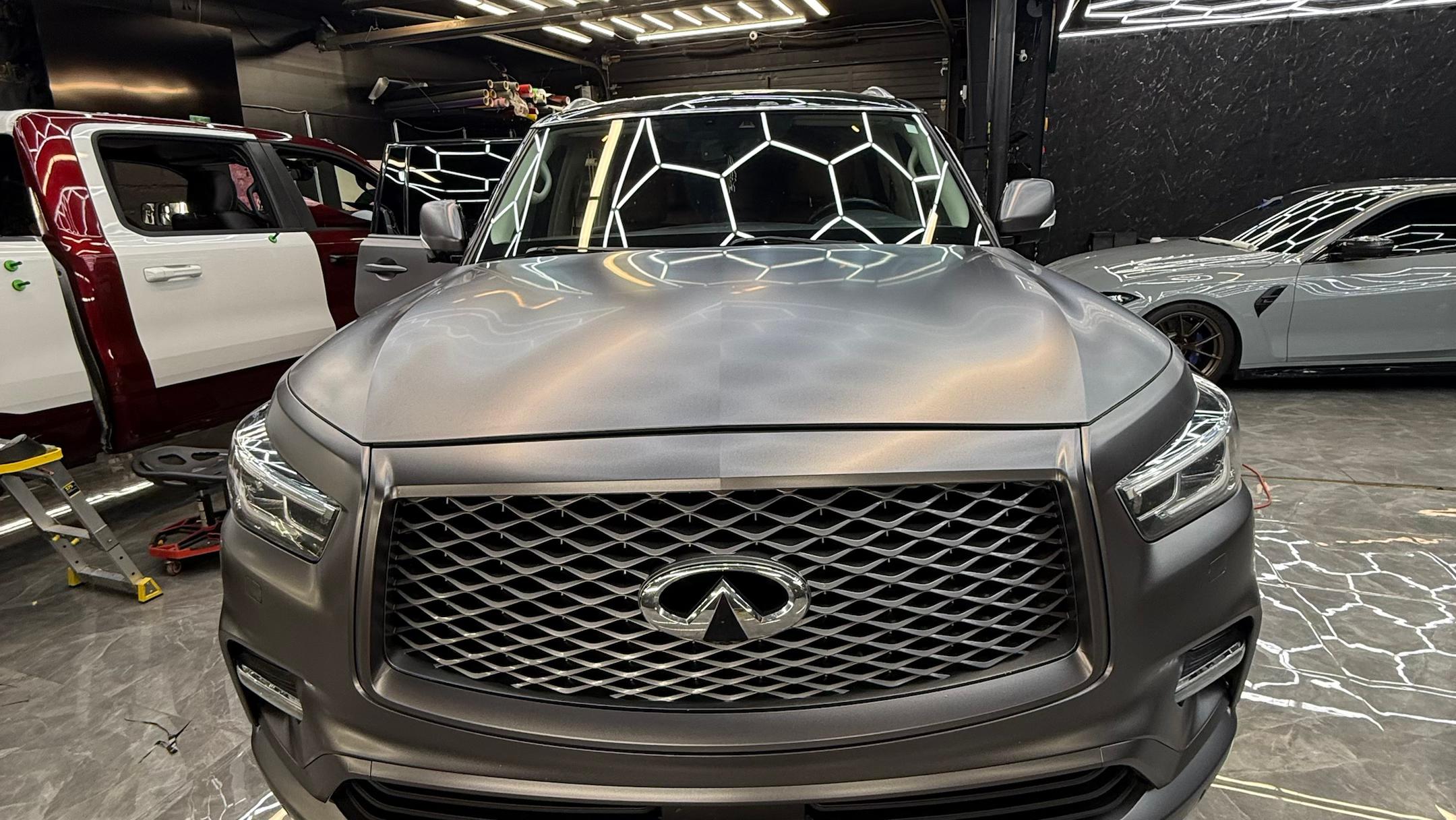 INFINITI QX80 2018 à 