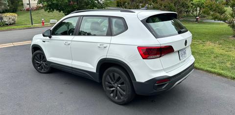 Volkswagen Taos 2024