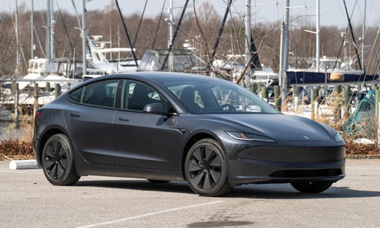 Tesla Model 3 2025 Long Range